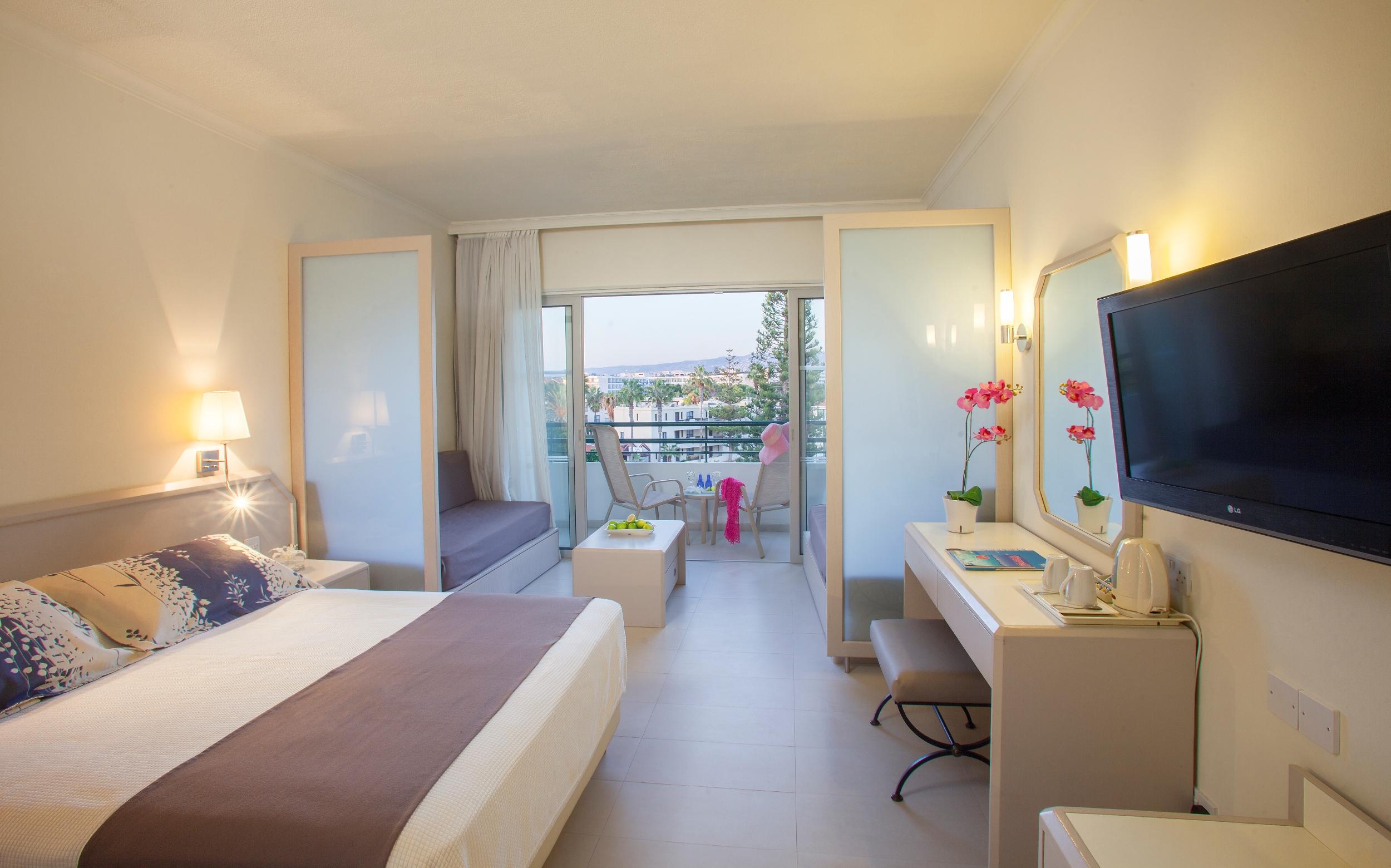 Louis Imperial Beach Paphos Exterior foto